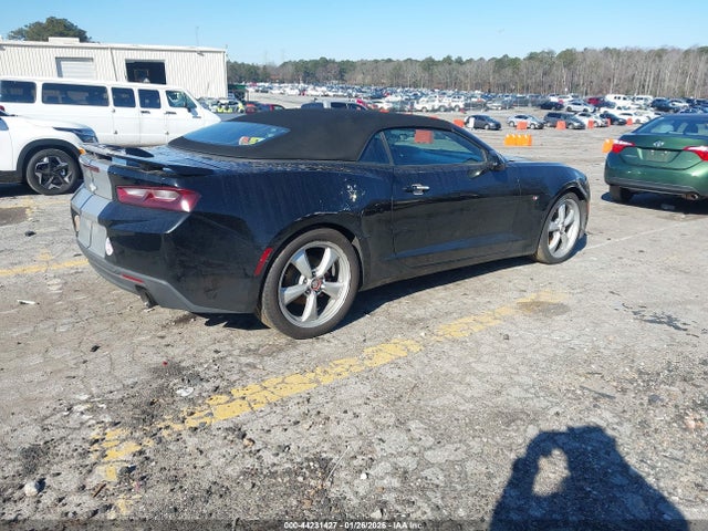 2017 CHEVROLET CAMARO 1G1FB3DS7H0140262 Photo 3
