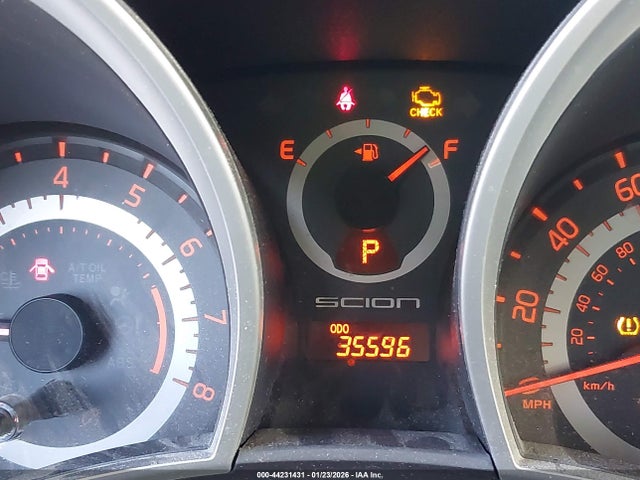 Scion TC 2016 JTKJF5C79GJ024657 Image 15