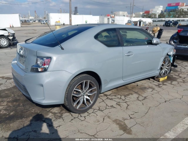 Scion TC 2016 JTKJF5C79GJ024657 Image 4