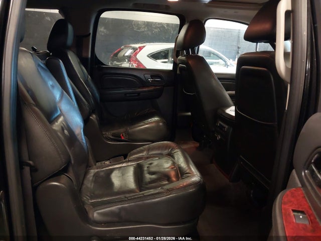 2011 CADILLAC ESCALADE ESV 1GYS4HEF9BR316322 Photo 7