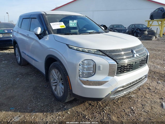 2022 MITSUBISHI OUTLANDER JA4J4TA8XNZ036127 Photo 0