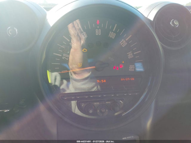 2016 MINI COUNTRYMAN WMWZC5C58GWU03876 Photo 6