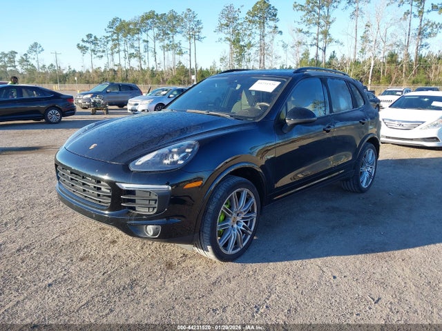 2017 PORSCHE CAYENNE E-HYBRID WP1AE2A28HLA70646 Photo 1