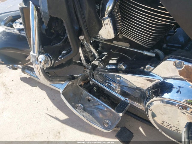 44231538 :رقم المزاد ، 1HD1MAF15LB855038 vin ، 2020 Harley-davidson Flhtcutg مزاد بيع