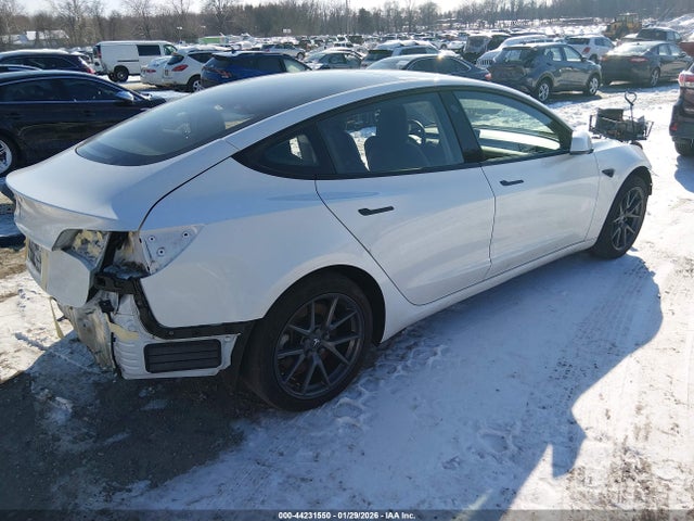 2023 TESLA MODEL 3 5YJ3E1EA1PF505420 Photo 3