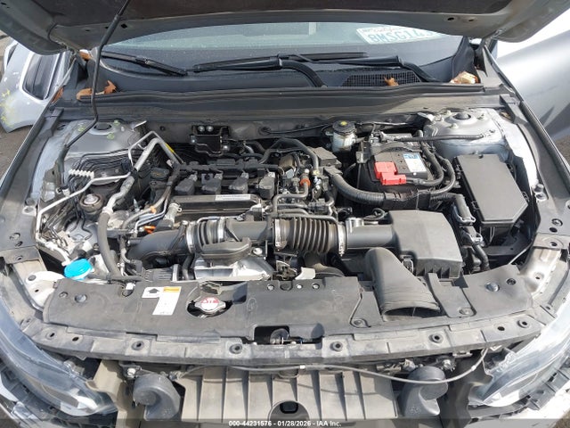1HGCV1F17KA102107 Honda ACCORD LX