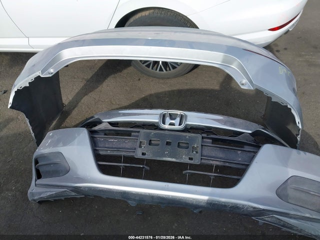 1HGCV1F17KA102107 Honda ACCORD LX