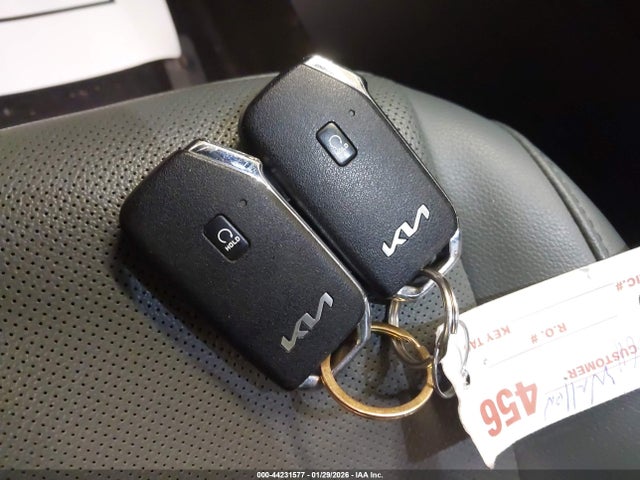 44231577 :رقم المزاد ، 5XYK7CAF5PG101225 vin ، 2023 Kia Sportage X-pro Prestige مزاد بيع