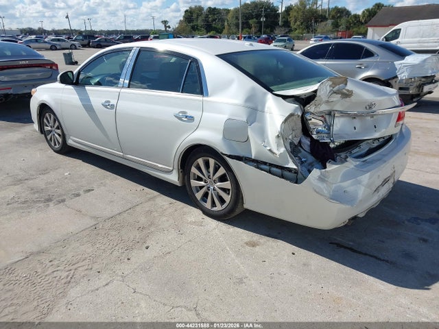 2011 TOYOTA AVALON 4T1BK3DB5BU431540 Photo 2