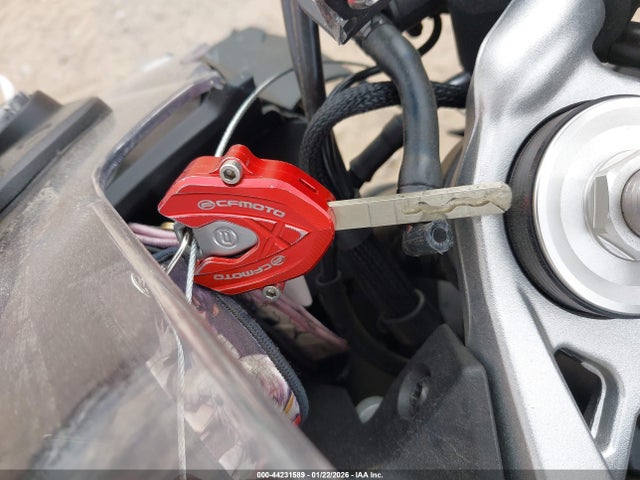 LCEPEVLP3T6001036 Cf Moto 675ss