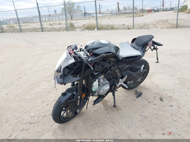 LCEPEVLP3T6001036 Cf Moto 675ss