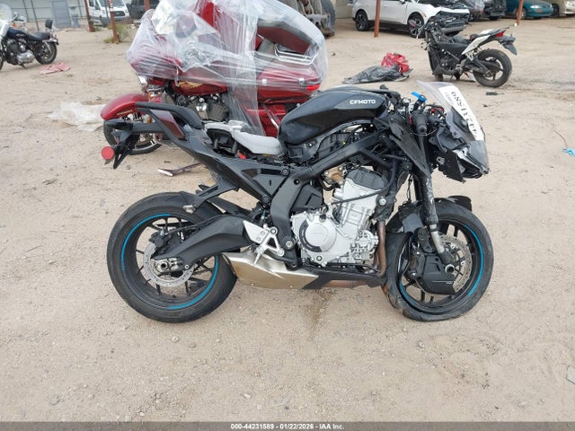 LCEPEVLP3T6001036 Cf Moto 675ss
