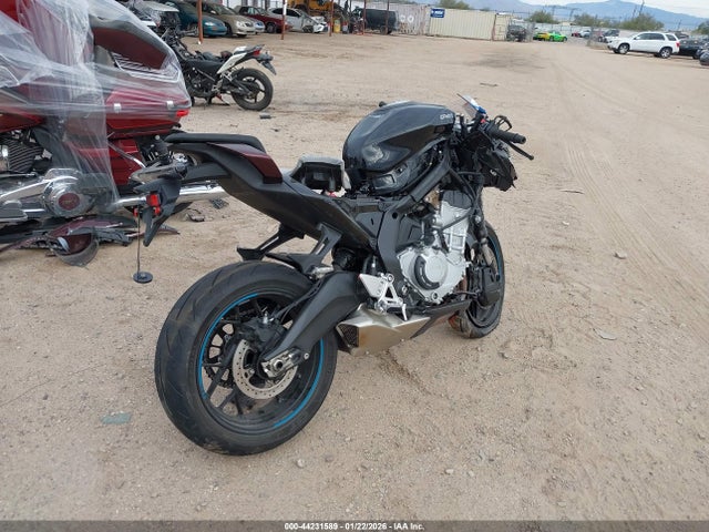 LCEPEVLP3T6001036 Cf Moto 675ss