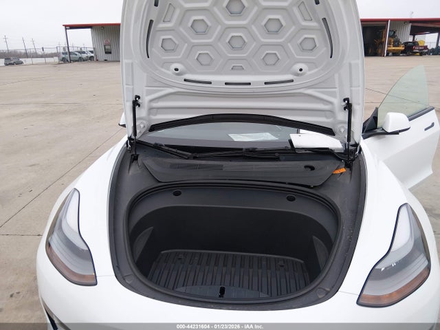 2023 TESLA MODEL 3 5YJ3E1EA6PF606260 Photo 9