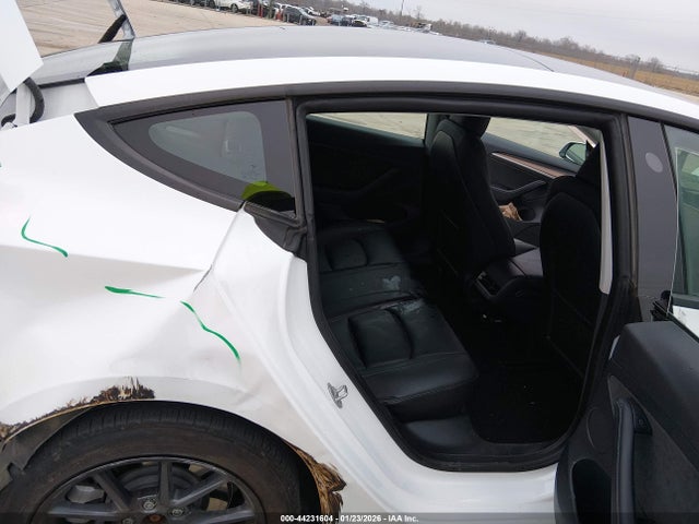 2023 TESLA MODEL 3 5YJ3E1EA6PF606260 Photo 7