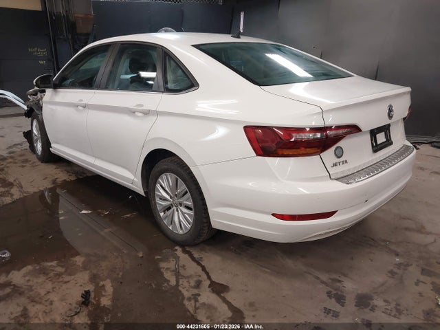 2019 Volkswagen Jetta 1.4t R-line/1.4t S/1.4t Se მანქანა იყიდება აუქციონზე, vin: 3VWC57BU0KM065905, აუქციონის ნომერი: 44231605
