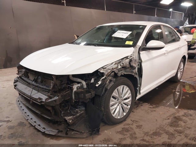 2019 Volkswagen Jetta 1.4t R-line/1.4t S/1.4t Se მანქანა იყიდება აუქციონზე, vin: 3VWC57BU0KM065905, აუქციონის ნომერი: 44231605