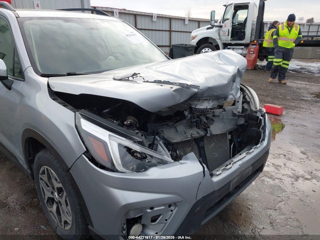 JF2SKAFC7MH486082 Subaru Forester Premium