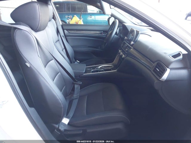 Продаж на аукціоні авто 2022 Honda Accord Hybrid Sport, vin: 1HGCV3F21NA046433, номер лоту: 44231618