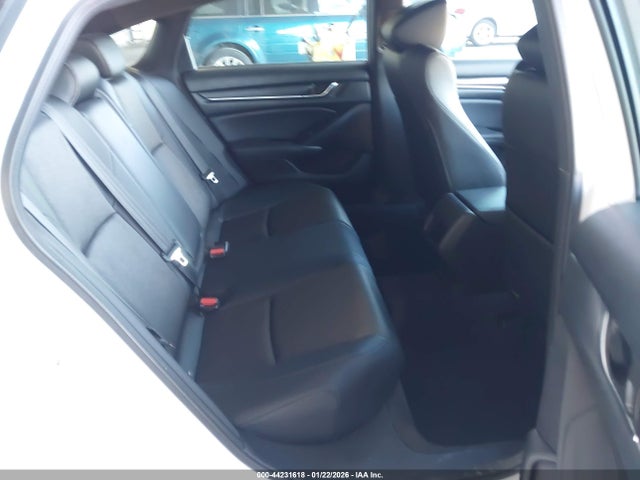 Продаж на аукціоні авто 2022 Honda Accord Hybrid Sport, vin: 1HGCV3F21NA046433, номер лоту: 44231618