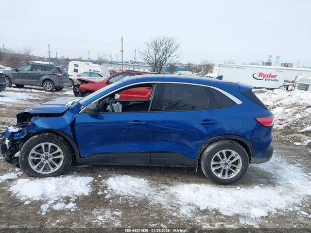 1FMCU0BZ4NUB02619 Ford Escape Se Hybrid