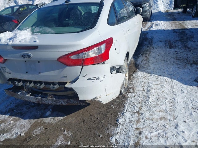 1FADP3F20EL188425 Ford FOCUS SE