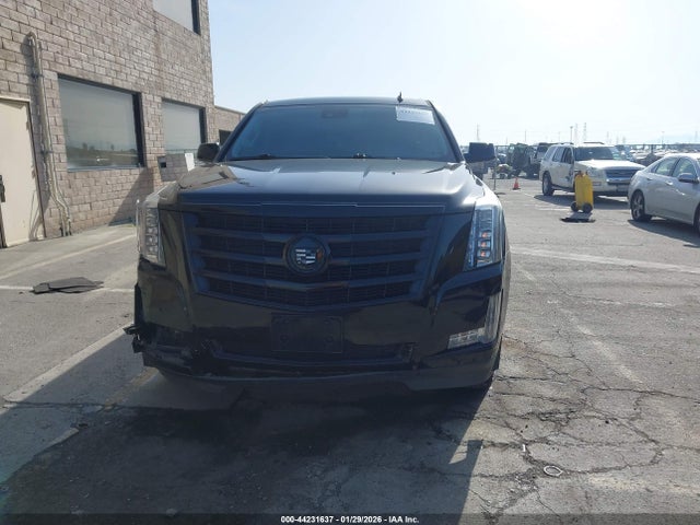 1GYS3BKJ9FR220303 Cadillac Escalade Luxury