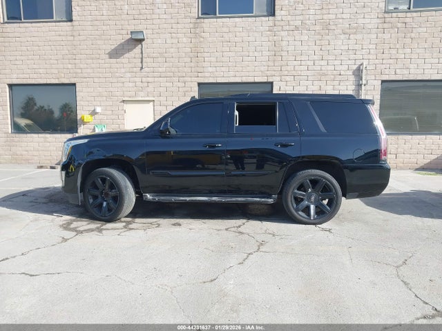1GYS3BKJ9FR220303 Cadillac Escalade Luxury