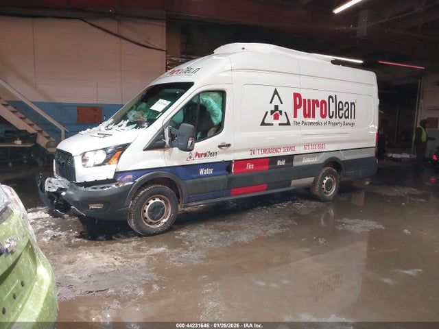 Продаж на аукціоні авто 2022 Ford Transit-250 Cargo Van, vin: 1FTBR3X86NKA68973, номер лоту: 44231646