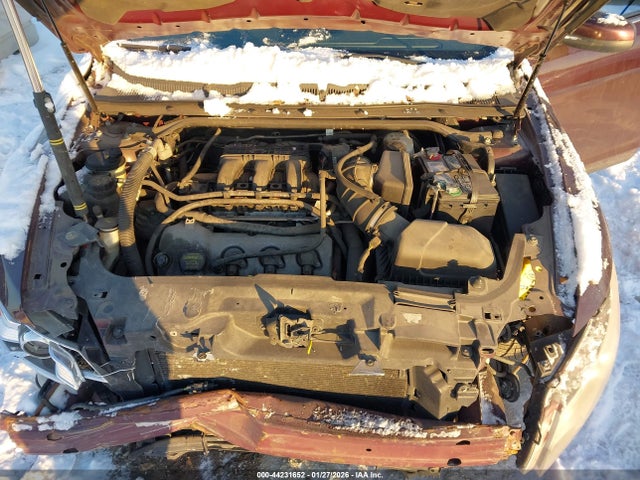 44231652 :رقم المزاد ، 1FAHP2EW5BG158065 vin ، 2011 Ford Taurus Sel مزاد بيع