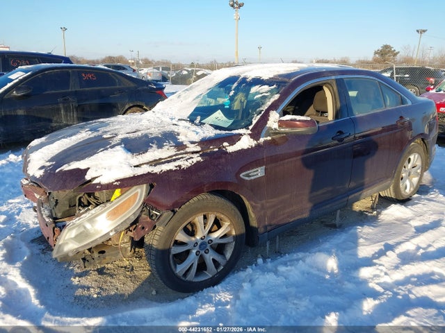 44231652 :رقم المزاد ، 1FAHP2EW5BG158065 vin ، 2011 Ford Taurus Sel مزاد بيع