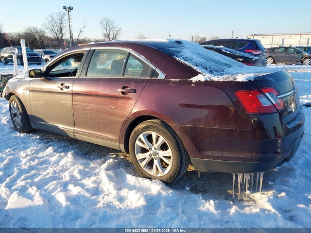 44231652 :رقم المزاد ، 1FAHP2EW5BG158065 vin ، 2011 Ford Taurus Sel مزاد بيع