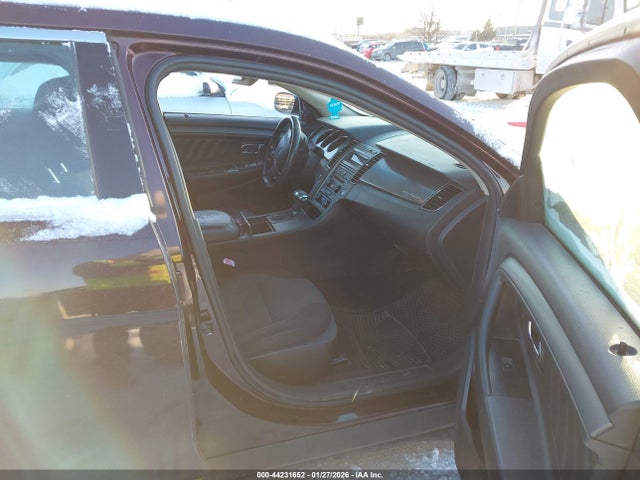 44231652 :رقم المزاد ، 1FAHP2EW5BG158065 vin ، 2011 Ford Taurus Sel مزاد بيع