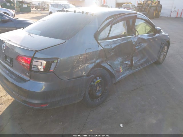 Aukcja sprzedaży 2017 Volkswagen Jetta 1.4t S, vin: 3VW2B7AJ3HM310037, numer aukcji: 44231658