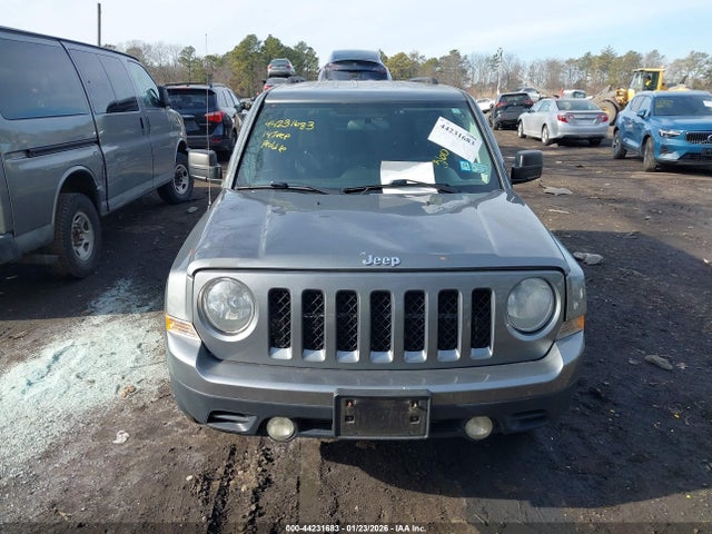 2014 Jeep Patriot Sport მანქანა იყიდება აუქციონზე, vin: 1C4NJRBB8ED595864, აუქციონის ნომერი: 44231683
