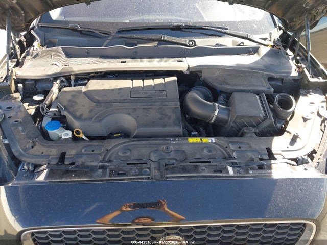 2018 JAGUAR E-PACE SADFP2FX4J1Z14371 Photo 9