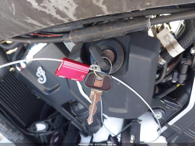 2025 INDIAN MOTORCYCLE CO. SCOUT 56KSCC764S3203271 Photo 10