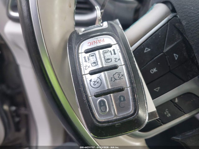 Aukcja sprzedaży 2018 Chrysler Pacifica Hybrid Limited, vin: 2C4RC1N73JR213140, numer aukcji: 44231757