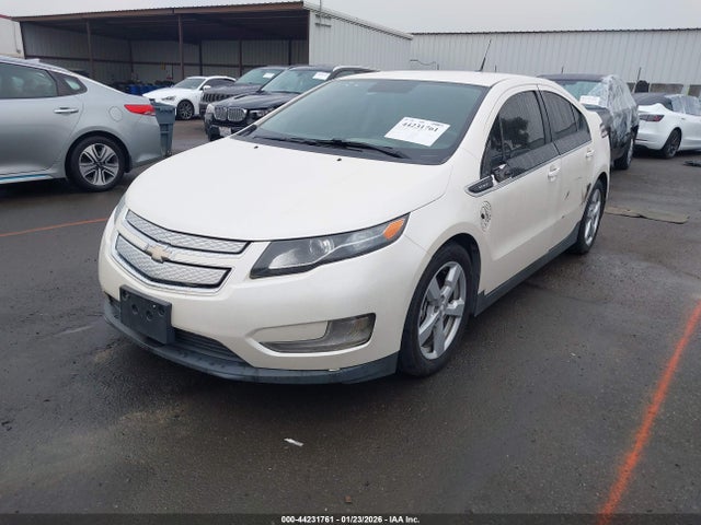 Chevrolet Volt 2014 1G1RF6E46EU156752 Image 2