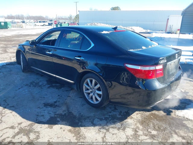 2008 LEXUS LS 460 JTHBL46F985069429 Photo 2
