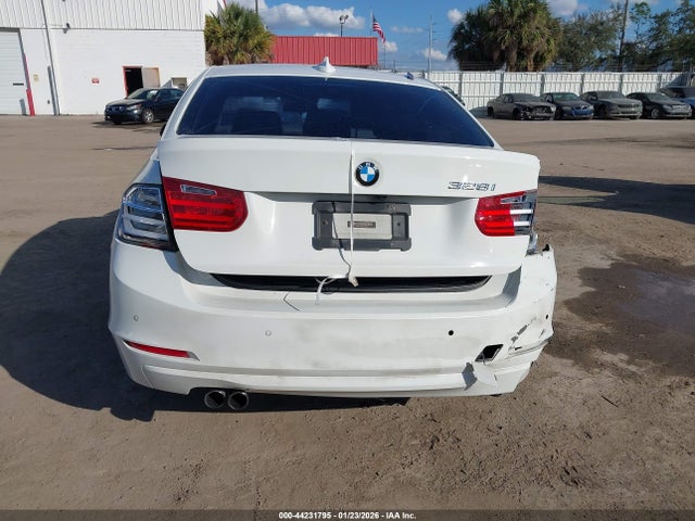 Aukcja sprzedaży 2014 Bmw 328i, vin: WBA3C1C59EK107042, numer aukcji: 44231795