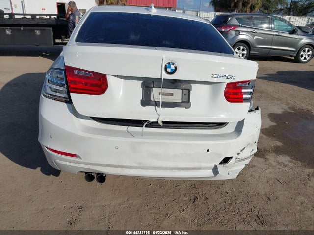 Aukcja sprzedaży 2014 Bmw 328i, vin: WBA3C1C59EK107042, numer aukcji: 44231795