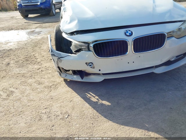Aukcja sprzedaży 2014 Bmw 328i, vin: WBA3C1C59EK107042, numer aukcji: 44231795