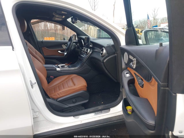 Продажа на аукционе авто 2018 Mercedes-benz Glc 300 4matic, vin: WDC0G4KB5JV113619, номер лота: 44231810