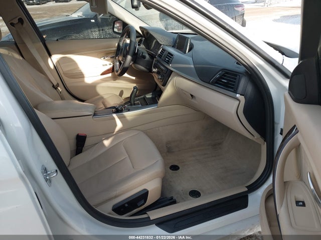 2012 BMW 335I WBA3A9C58CF269982 Photo 4