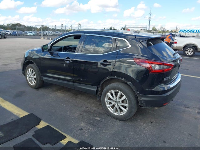 2021 NISSAN ROGUE SPORT JN1BJ1BVXMW566936 Photo 2