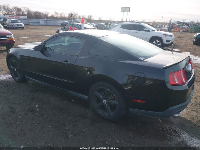 2012 FORD MUSTANG 1ZVBP8AM1C5266345 Photo 2