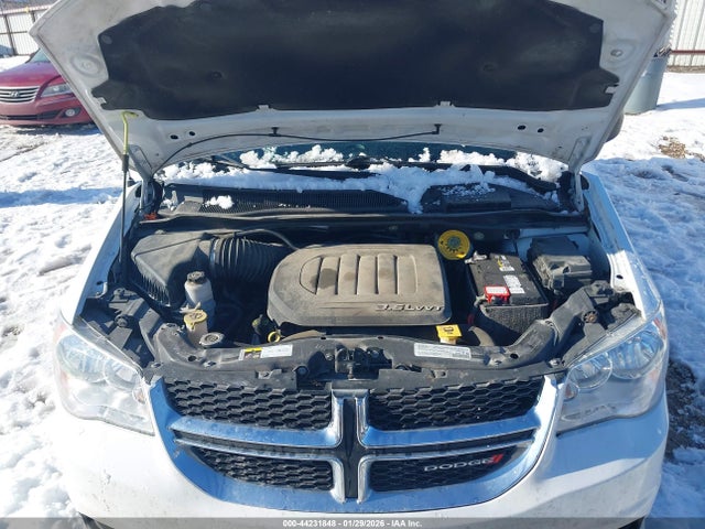 44231848 :رقم المزاد ، 2C4RDGBG8JR312606 vin ، 2018 Dodge Grand Caravan Se مزاد بيع