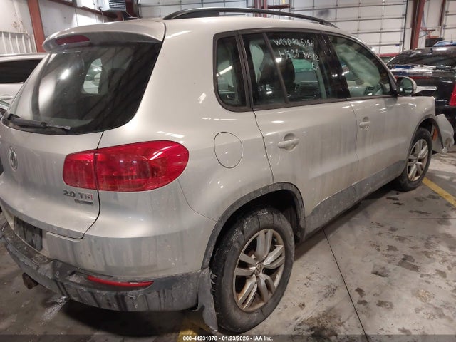 Продаж на аукціоні авто 2015 Volkswagen Tiguan S, vin: WVGBV7AX2FW525156, номер лоту: 44231878