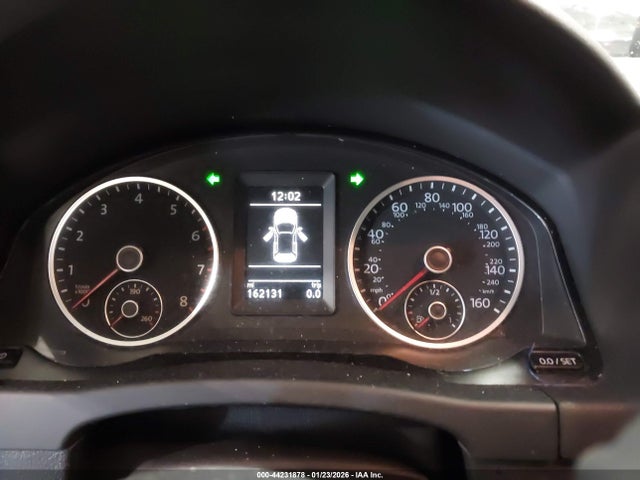 2015 Volkswagen Tiguan S მანქანა იყიდება აუქციონზე, vin: WVGBV7AX2FW525156, აუქციონის ნომერი: 44231878